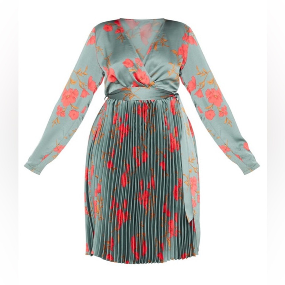 Pretty Little Thing Plus Long Sleeve Pleated Midi Dress